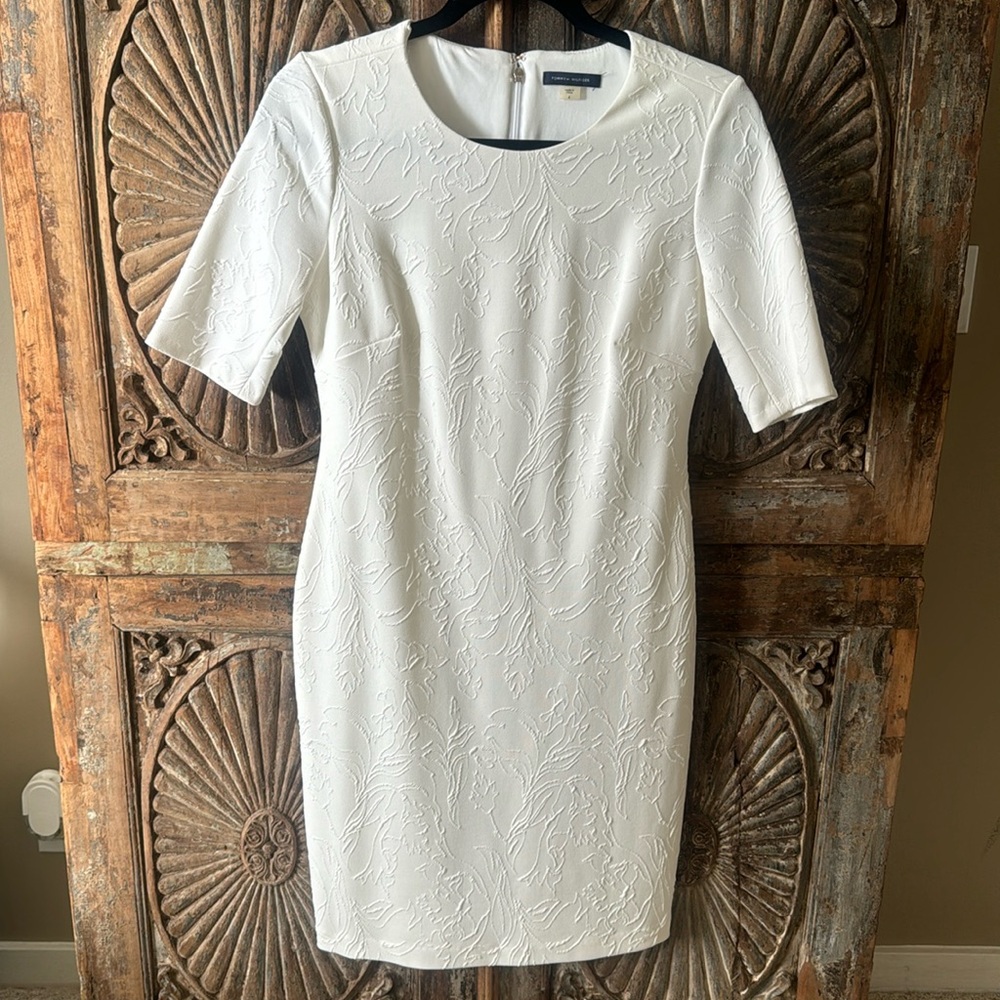 Tommy Hilfiger White sheath dress size 4